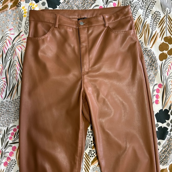 Gisele Faux Leather Pant - Picture 2 of 3